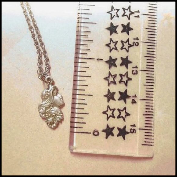 Antique Art Nouveau Necklace 925 Silver Cameo Pendant, Dainty Vintage Chain - Picture 2 of 12